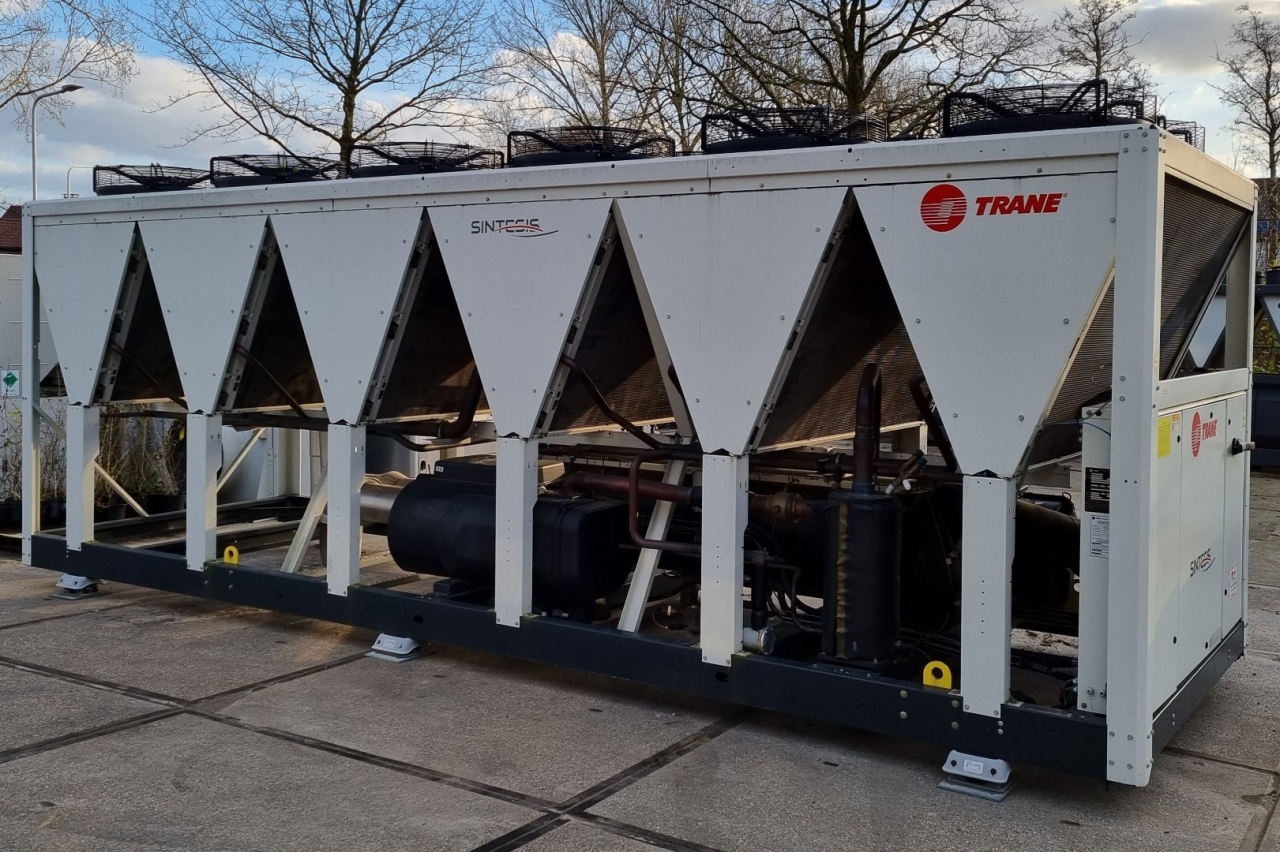 چیلر ترین Trane